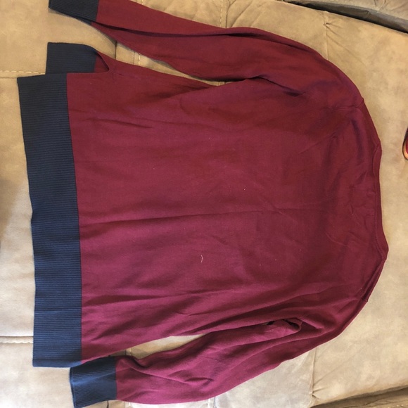 BRAND NEW gap sweater - Picture 4 of 4